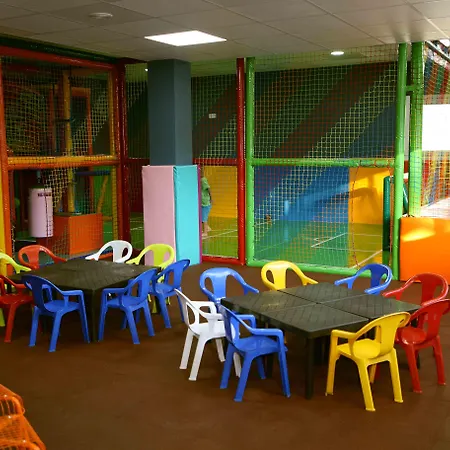 Club Es Talaial شقة فندقية