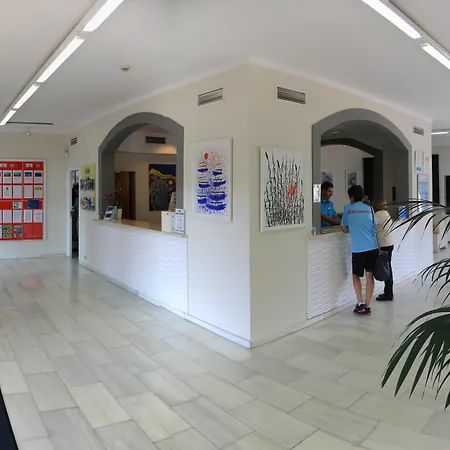 Club Es Talaial شقة فندقية