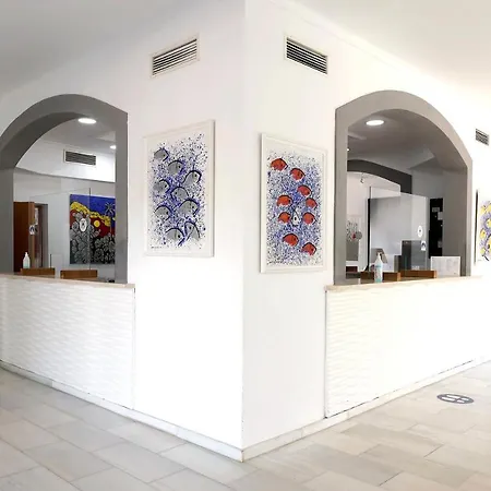 Club Es Talaial شقة فندقية