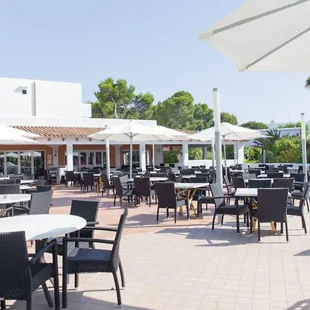 Apart-hotel Club Es Talaial
